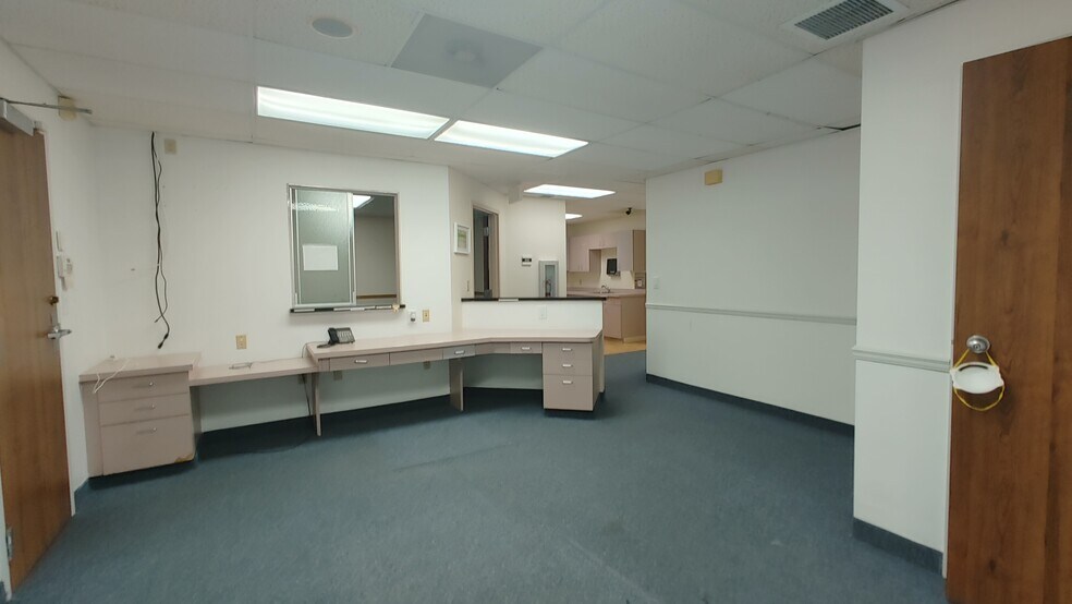 More Photos Of 7421 N University Dr, Tamarac Medical For Sale