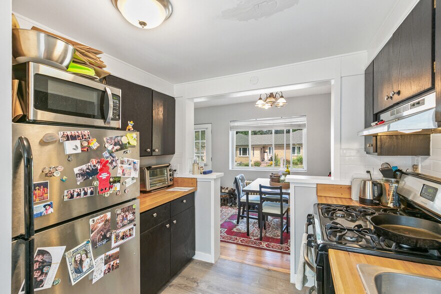 More Photos Of 1195 Birch St, Denver Apartments For Sale