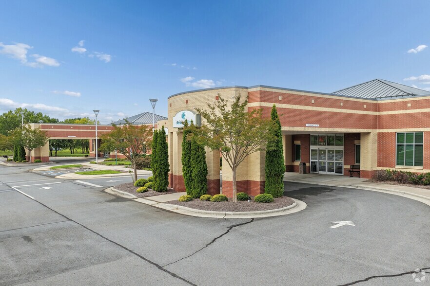 More Photos Of 103 Stanly Pky, Locust Medical For Lease