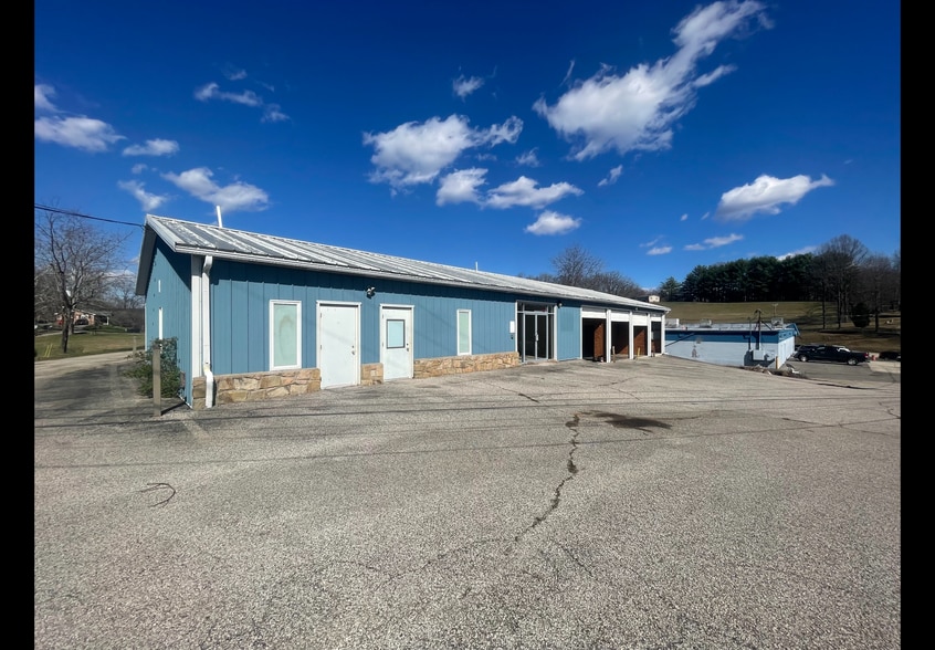 Primary Photo Of 6417 Sissonville Dr, Charleston Freestanding For Sale