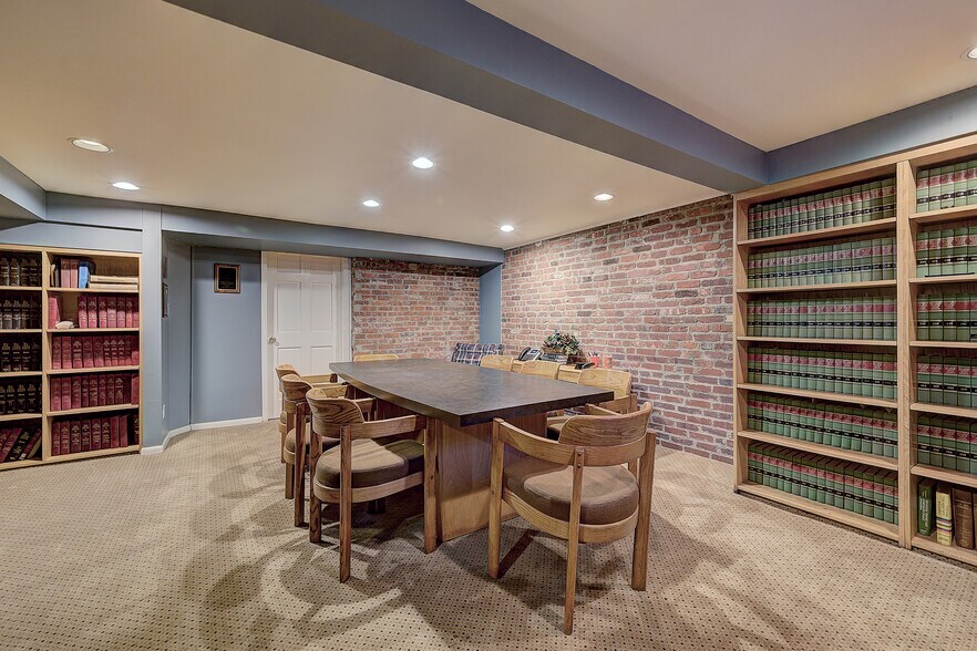 More Photos Of 10 S Prospect St, Verona Office Residential For Sale