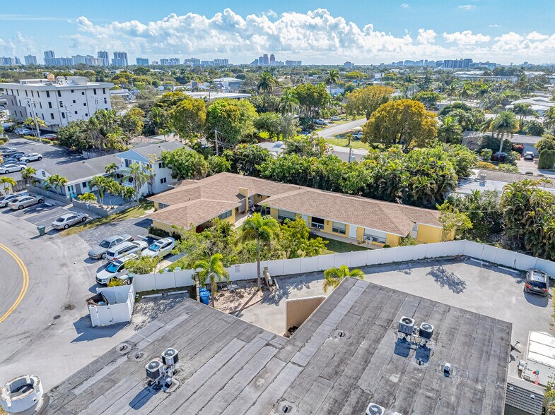 More Photos Of 4410 NE 19th Ter, Fort Lauderdale Apartments For Sale