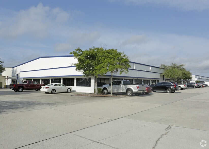 Primary Photo Of 146 Dunbar Ave, Oldsmar Light Manufacturing For Lease