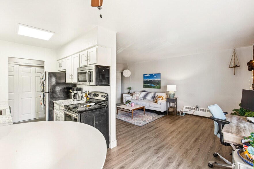 More Photos Of 1201 Clarkson St, Denver Apartments For Sale