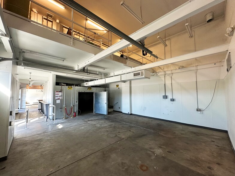 More Photos Of 925 W 8th Ave, Denver Freestanding For Lease