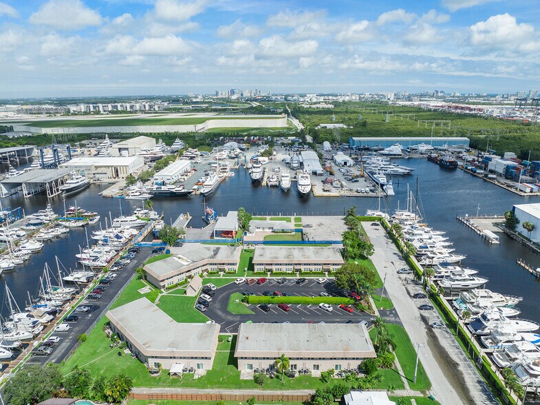 Primary Photo Of 311-357 Gulfstream Rd, Dania Apartments For Sale