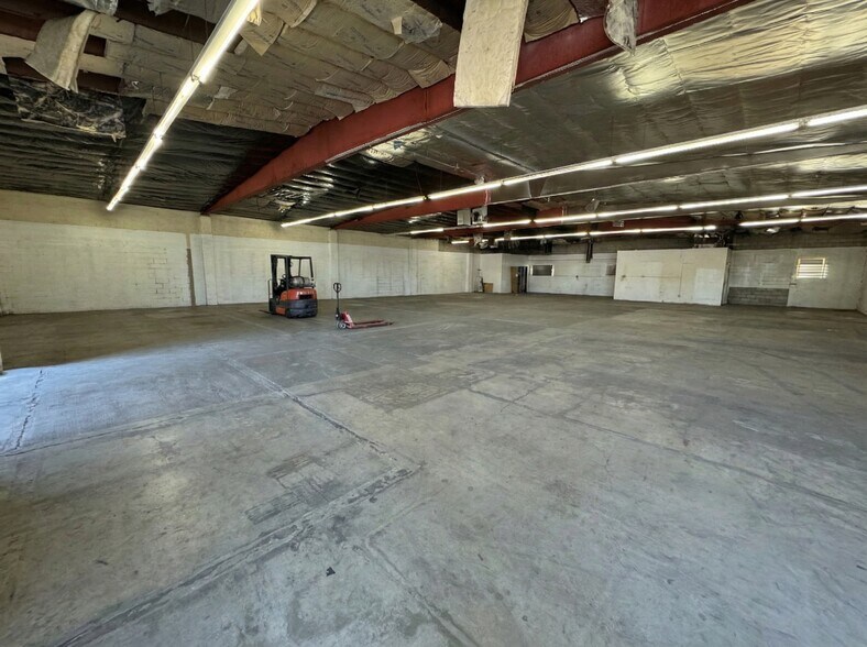 More Photos Of 370-390 S I St, San Bernardino Warehouse For Lease