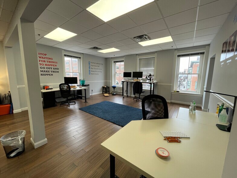 More Photos Of 559 Main St, Bethlehem Storefront For Lease