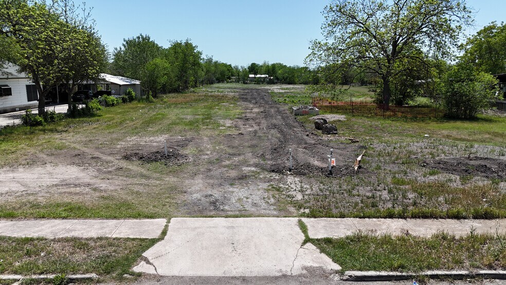 Primary Photo Of 334 W Harding Blvd, San Antonio Land For Sale