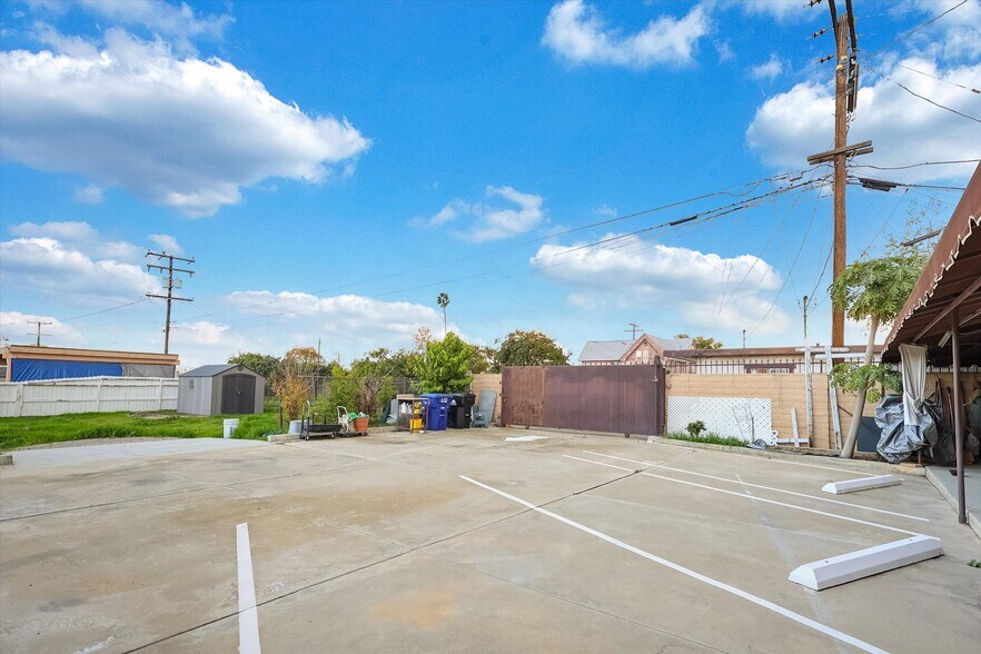 More Photos Of 120 S San Antonio Ave, Ontario Medical For Lease