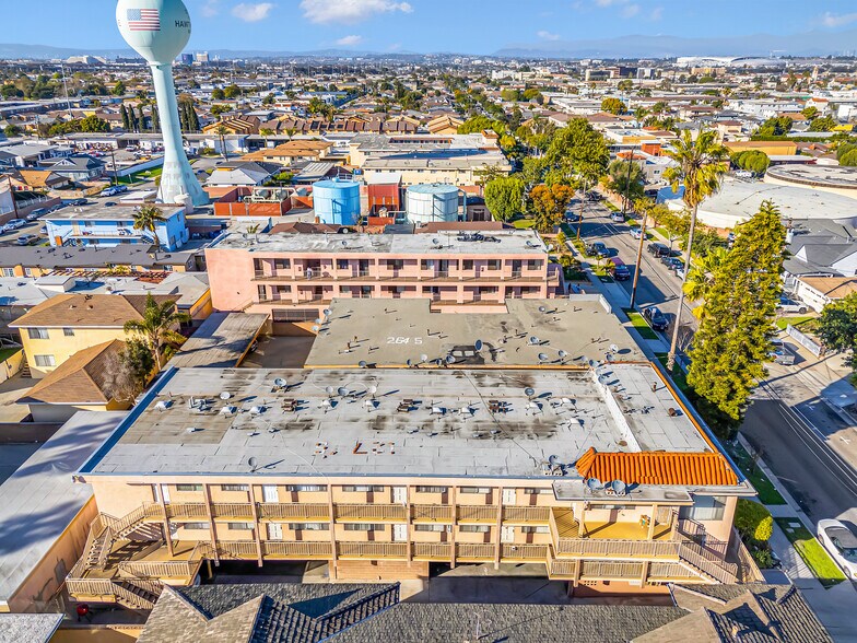 More Photos Of 12705 Ramona Ave, Hawthorne Apartments For Sale