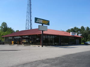 More Photos Of 959 N 3rd St, Langley Storefront For Sale