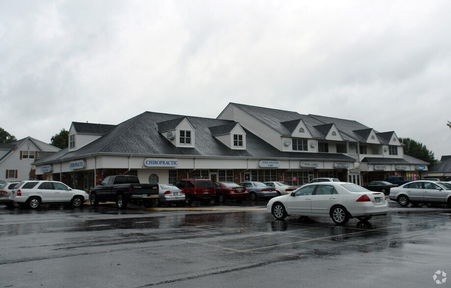 More Photos Of 2131 Defense Hwy, Crofton Unknown For Lease