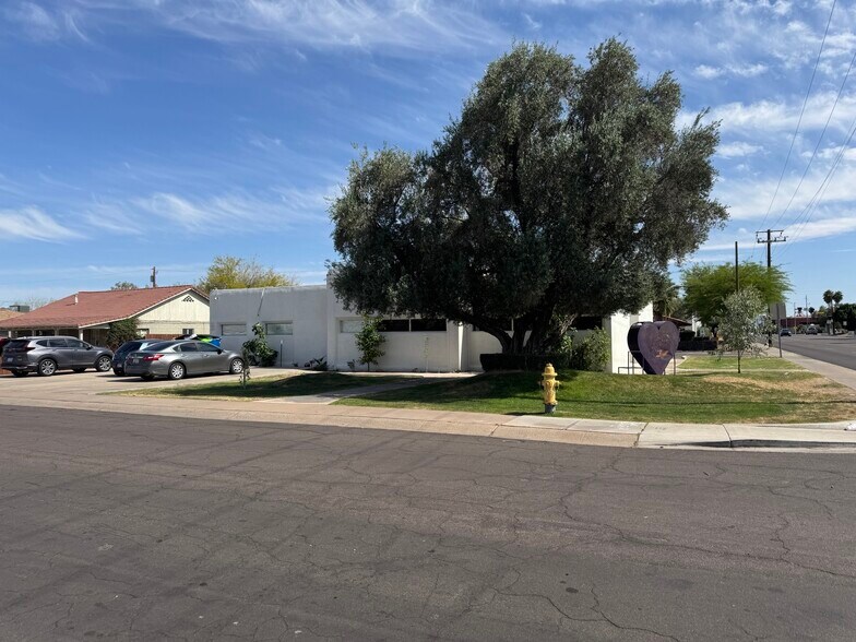 More Photos Of 4411 N 19th Ave, Phoenix Office For Sale