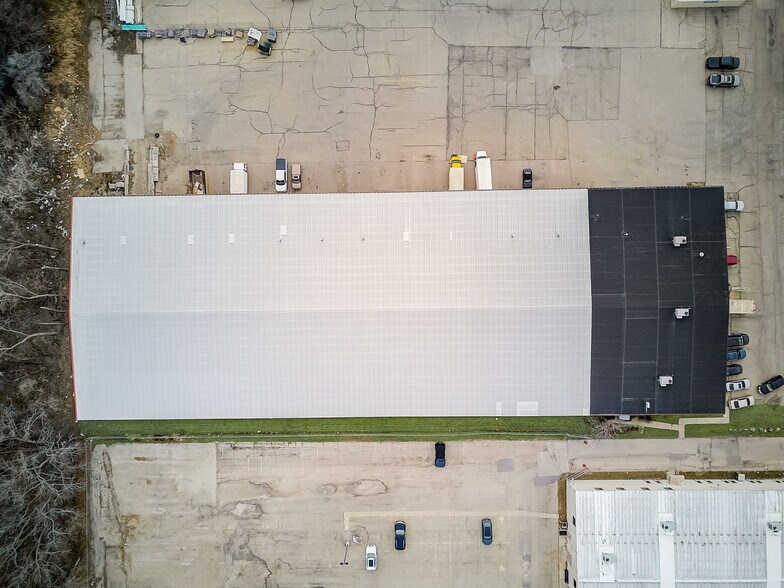 More Photos Of 2041 S Stoughton Rd, Madison Warehouse For Lease