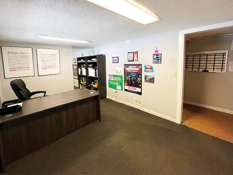 More Photos Of 4515 Curry Ford Rd, Orlando Office For Lease