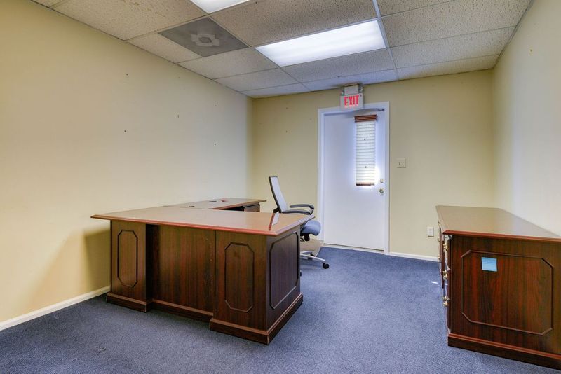 More Photos Of 214 Rt 18, East Brunswick Office For Lease
