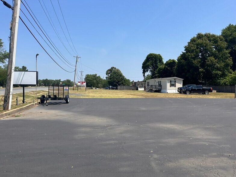 More Photos Of 30122 Three Notch Rd, Charlotte Hall Medical For Sale