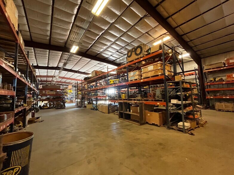 More Photos Of 3102 Main Street, Watford City Industrial For Sale