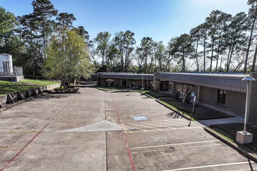 More Photos Of 130 Medical Center Pky, Huntsville Medical For Sale