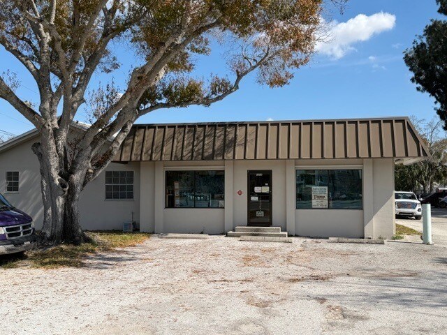 More Photos Of , Largo Unknown For Sale