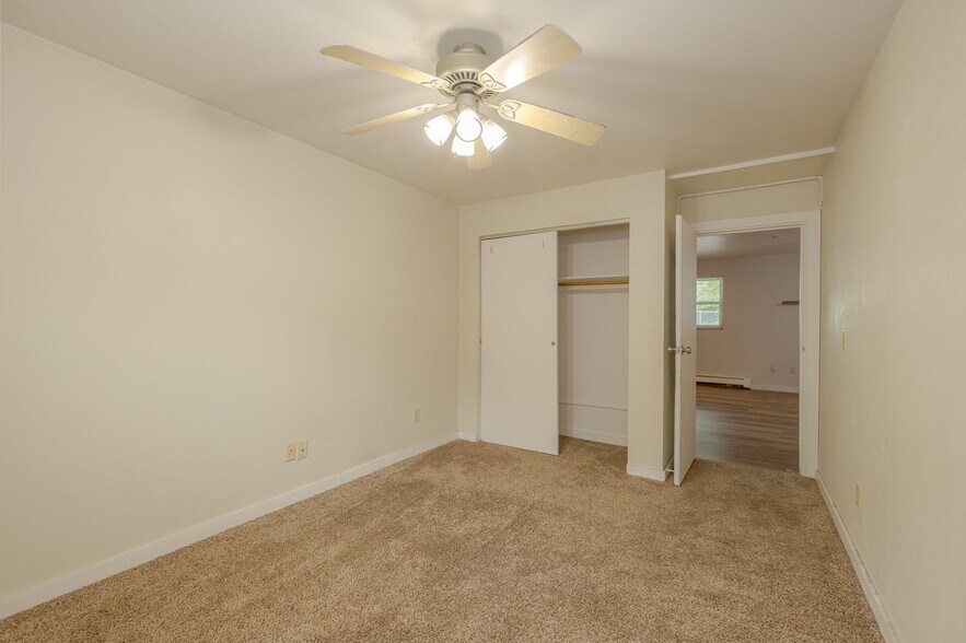 More Photos Of 836 Vine Ave, Oshkosh Apartments For Sale