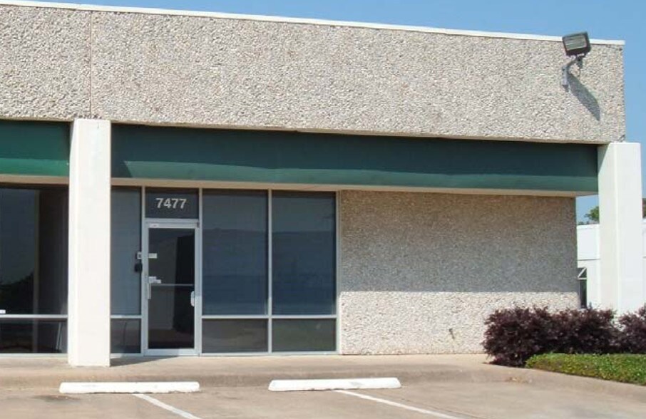 More Photos Of 7450-7470 Dogwood Park, Richland Hills Unknown For Lease