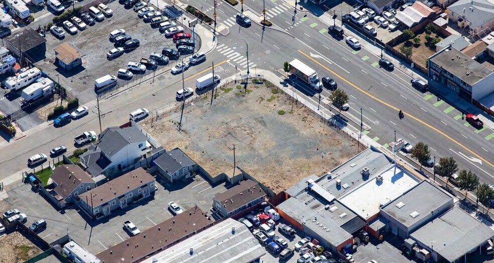 More Photos Of 16790 E 14th St, San Leandro Auto Dealership For Lease
