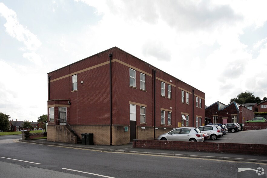 Fieldhouse Rd, Rochdale, LAN OL12 0AA Coworking Space