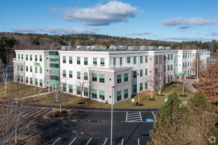 More Photos Of 70 Gray Rd, Falmouth Office For Sale