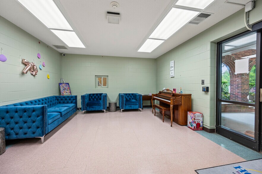 More Photos Of 5900 Bethabara Park Blvd, Winston-Salem Healthcare For Sale