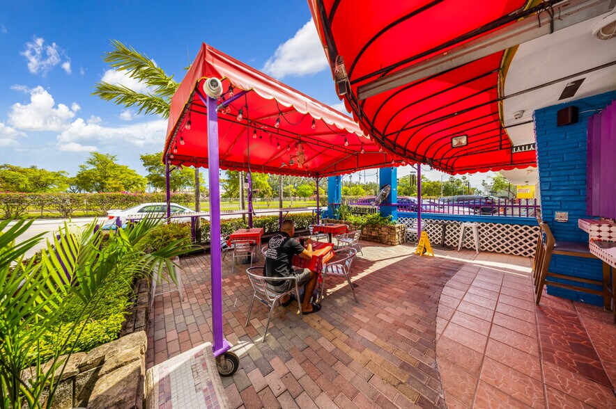 More Photos Of 2692 Palm Ave, Hialeah Auto Repair For Sale