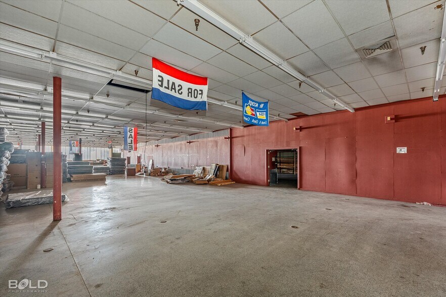 More Photos Of 1837 N Market St, Shreveport General Retail For Sale