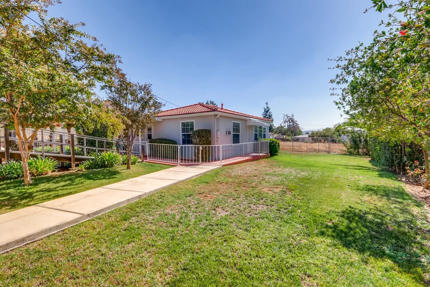 More Photos Of 1061 E Bradley Ave, El Cajon Assisted Living For Sale