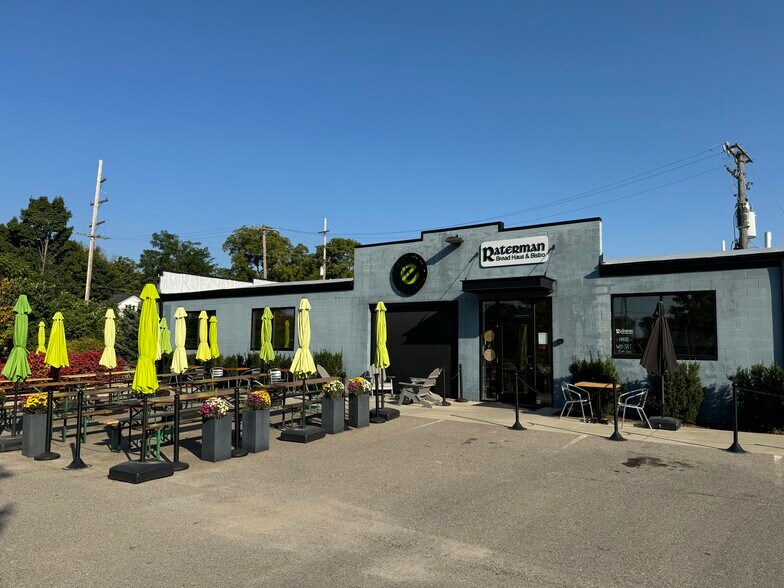 More Photos Of 8080 Grand St, Dexter Auto Repair For Sale