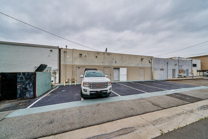 More Photos Of 18807-18809 Pioneer Blvd, Artesia Storefront Retail Office For Sale