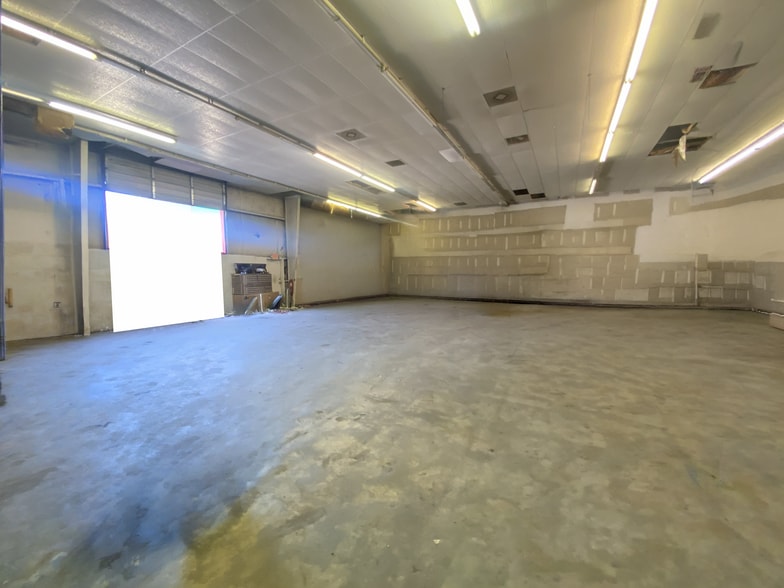 More Photos Of 101 George Bishop Pky, Myrtle Beach Warehouse For Sale