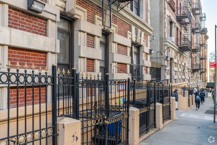 More Photos Of 508 W 139th St, New York Apartments For Lease