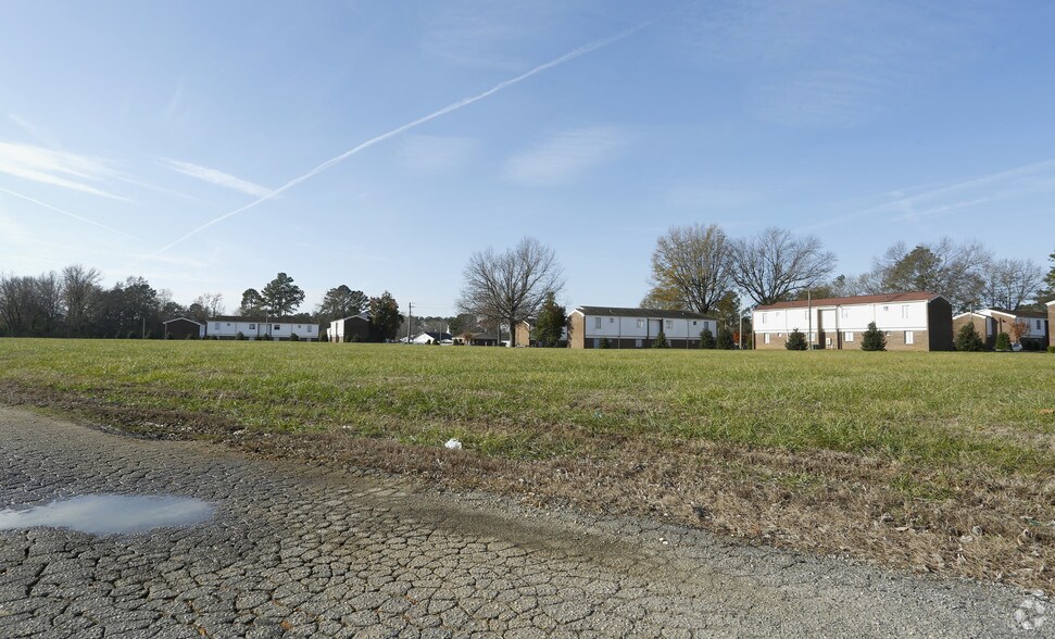 More Photos Of 0 E Pope St, Dunn Land For Sale