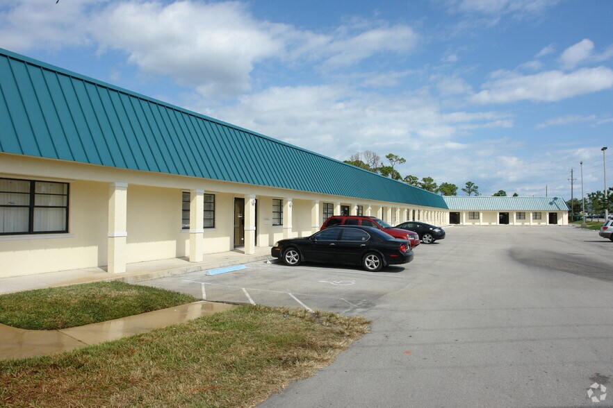 Primary Photo Of 7430-7448 S Us-1 Hwy, Port Saint Lucie Office For Lease
