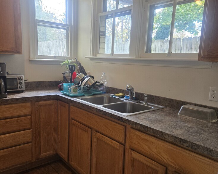 More Photos Of 326 Bosler Ave, Lemoyne Multifamily For Sale