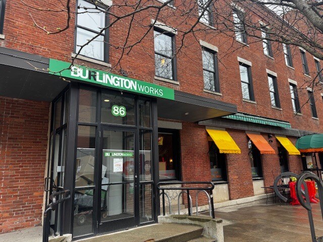 Primary Photo Of 86 Saint Paul St, Burlington Office For Lease