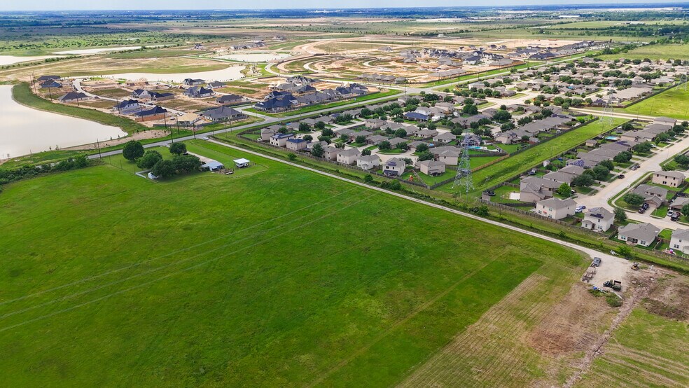 More Photos Of 16070 Warren Ranch Rd, Hockley Land For Sale