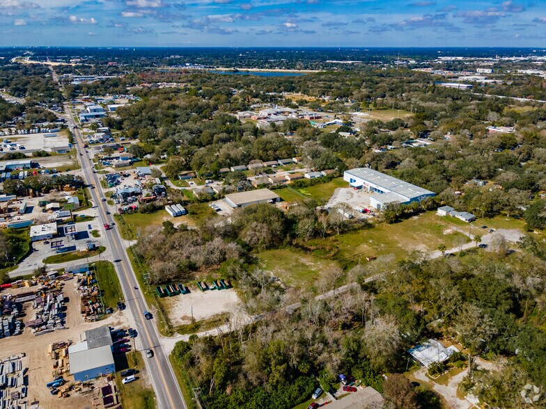 More Photos Of 7004 E Broadway Ave, Tampa Warehouse For Lease