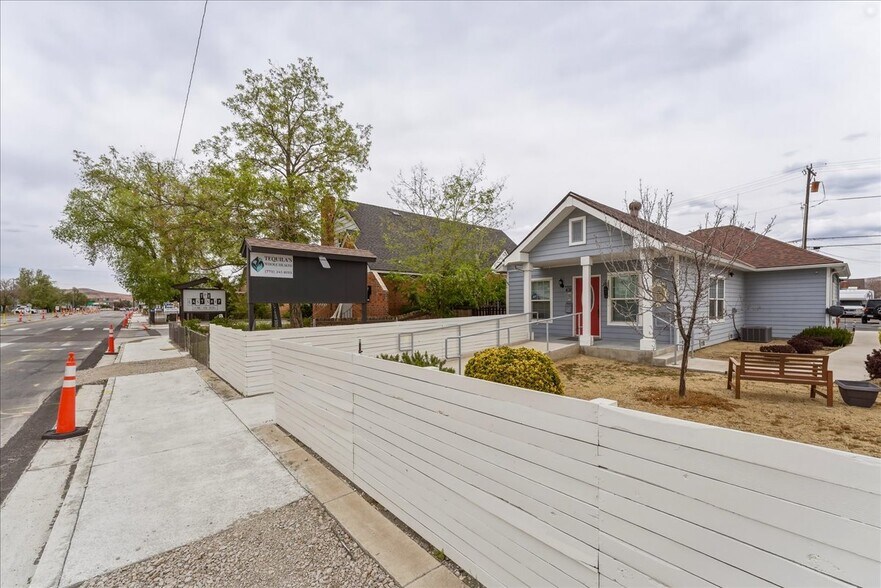 More Photos Of 438 Pyramid Way, Sparks Office For Sale