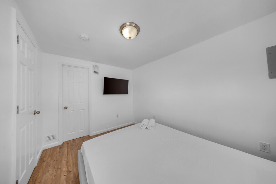 More Photos Of 268 NW 34th St, Miami Apartments For Sale