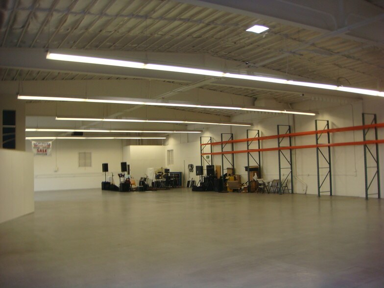 More Photos Of 701 W Main St, El Cajon Freestanding For Lease