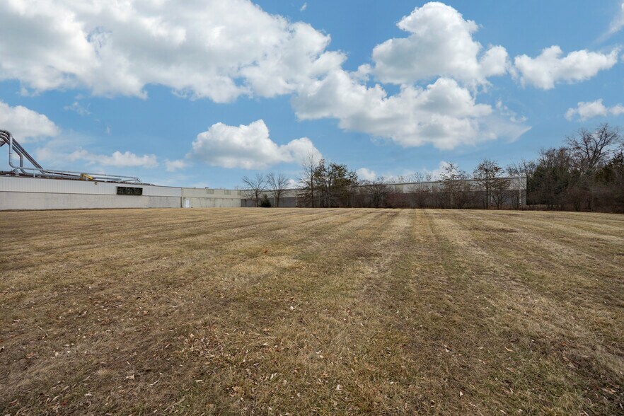 More Photos Of 220 Stahl Rd, Harleysville Research And Development For Sale