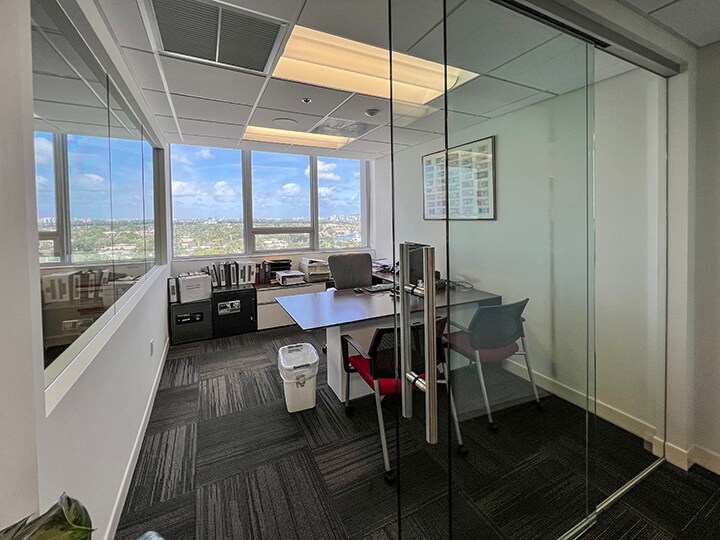 More Photos Of 2455 E Sunrise Blvd, Fort Lauderdale Loft Creative Space For Sale
