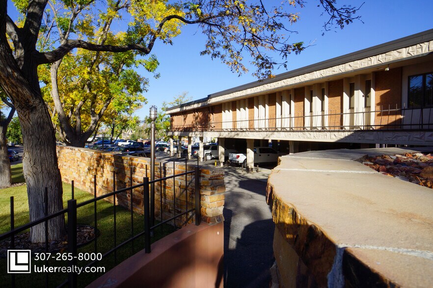 More Photos Of 940 E 3rd St, Casper Medical For Sale